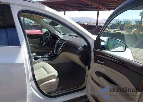 2014 Cadillac Srx Performance Collection z USA, uszkodzony, nr VIN 3GYFNCE32ES648188